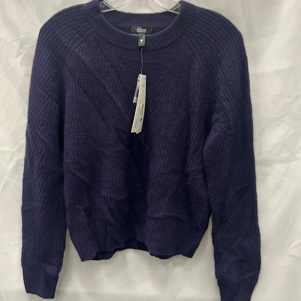 Aqua 100% Cashmere Sweater 💟 NWT